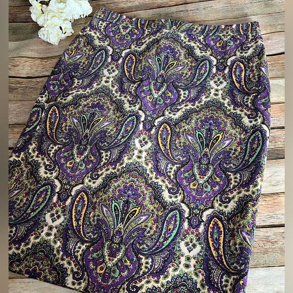 J. Crew No. 2 Pencil Skirt Paisley Print Size 6 - Picture 3 of 14